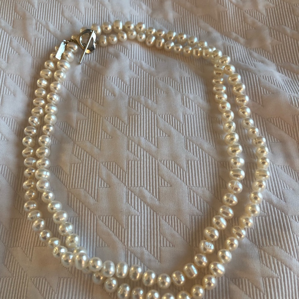 Vantel White pearl strand